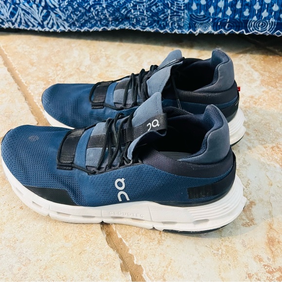 On Running Shoes - OnCloud OC Women's Sneakers - Like New Size 11 US